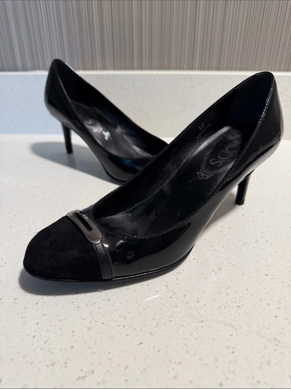 Tod's Black Patent and Suede Cap-Toe Pump